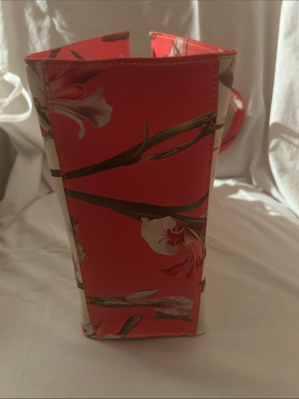 Ted Baker White The Icon Bag in Coral Colorway Iris Floral Tote NWT - Picture 6 of 7